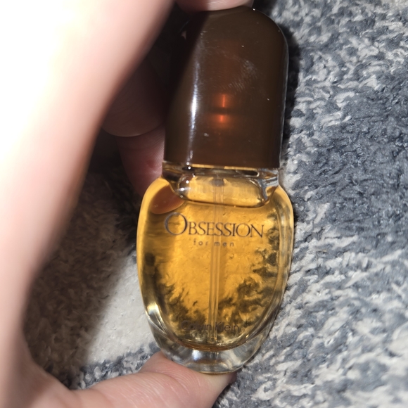 NWT Calvin Klein Obsession Eau De Toilette Spray for Men 0.5 Ounces - Picture 4 of 5